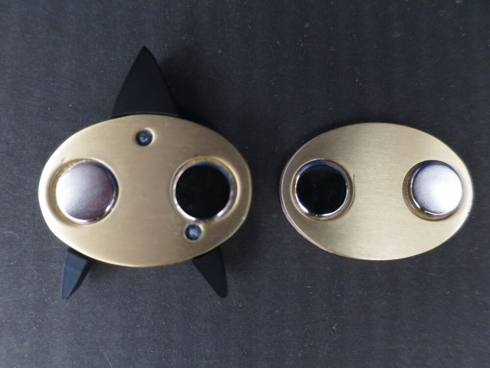The Next Generation Delta Magnetic Com Badge