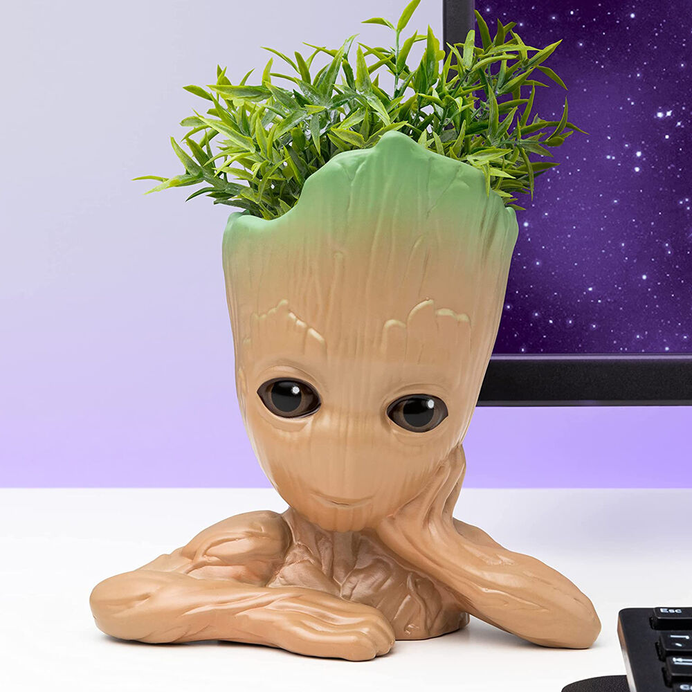 Groot Flower Pot