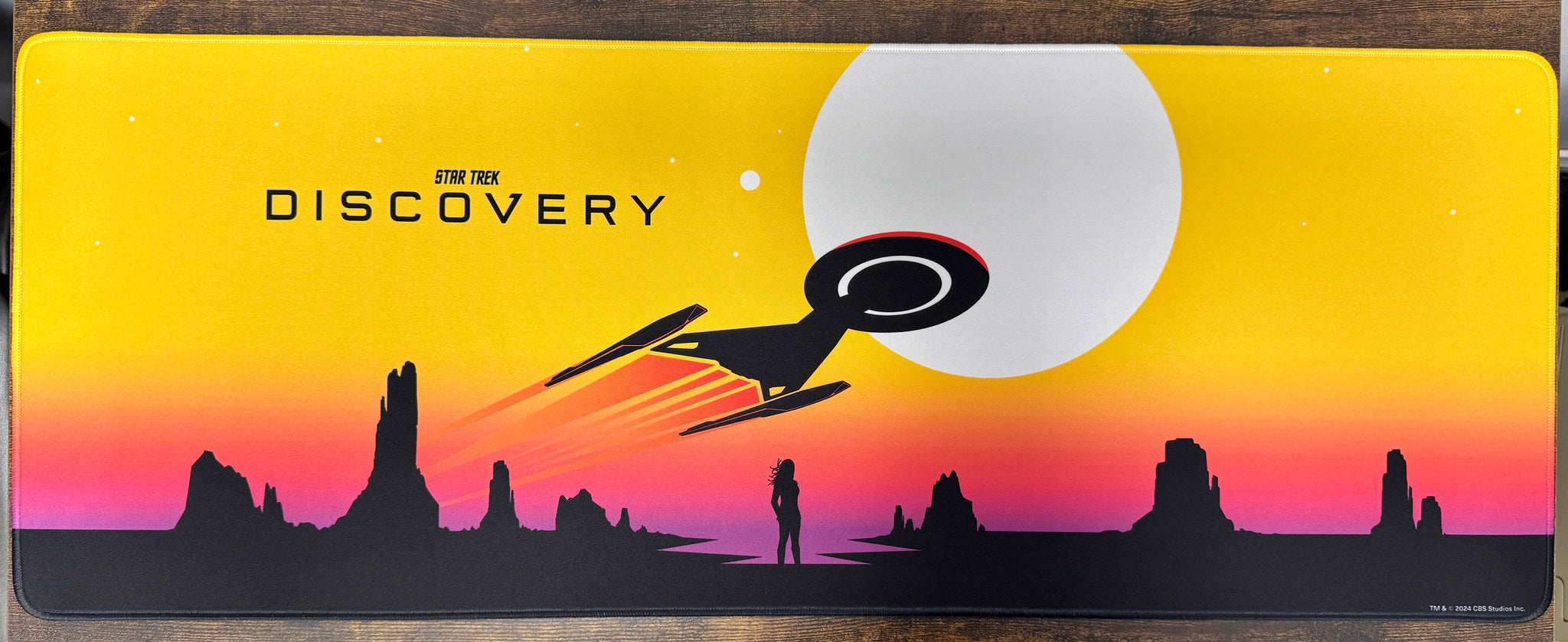 Discovery Desk Pad